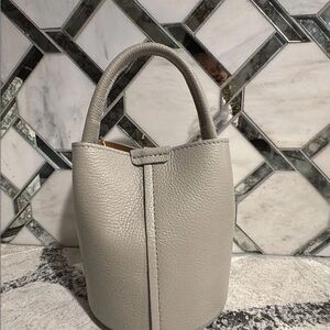 Made in Italy Bucket Light Grey w/strap